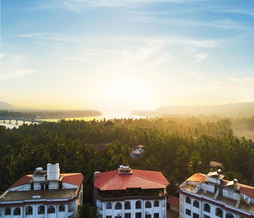 Span Suites & Villa Морджим Экстерьер фото
